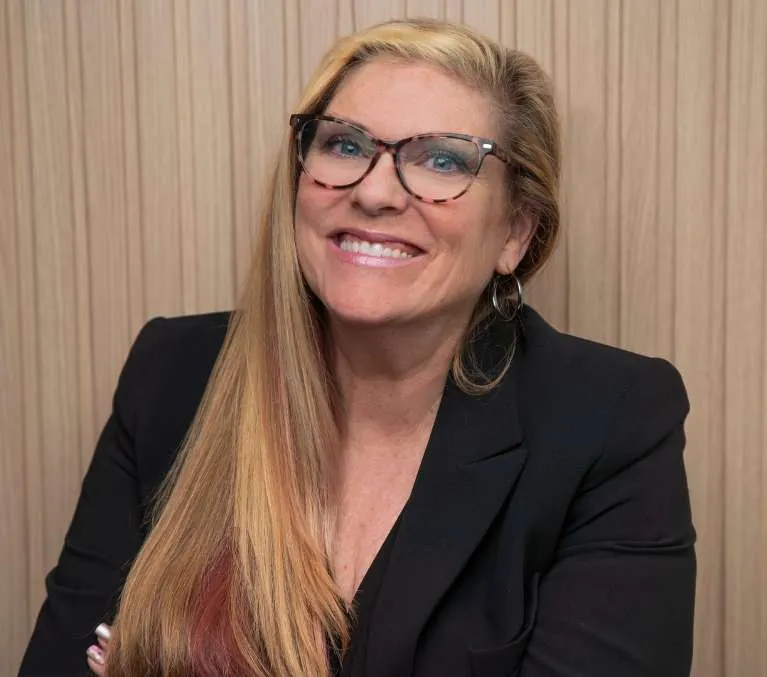 debbie moore front office